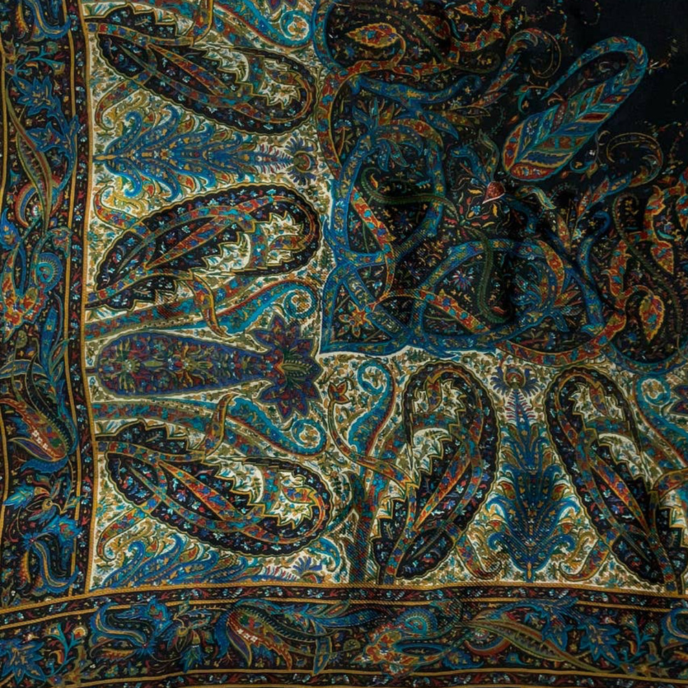 Yves Saint Laurent YSL Large 100% Silk Paisley Print Scarf Shawl Babushka - Picture 10 of 15
